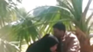 දවස් ගානකට පස්සේ කෙල්ලට කෙල උනා.