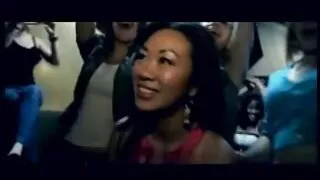 Black cock වෙතින් bursts from black cock.