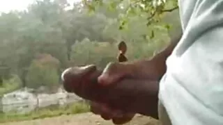 ශිෂ්යයා මාරි අයිවන් ගැන ඔත්තු බලයි