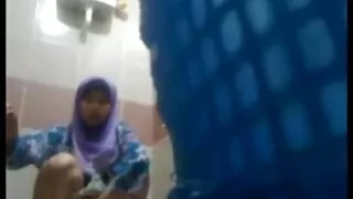 Stepmom විසින් FFM උපකාරයෙන් stepmometer ගේ පෙම්වතා පාලනය කරයි.