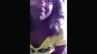 සිලිකන් තොල් මහා bloobogue කරන්න.