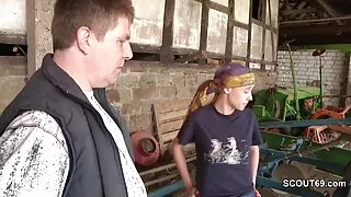 Slut tits tilts hahal to fuck on a date.